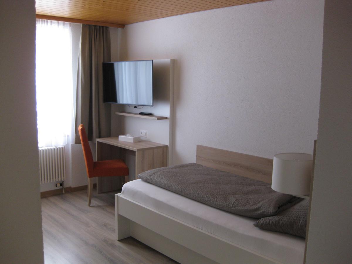 Hotel Hubertus Obergesteln ห้อง รูปภาพ